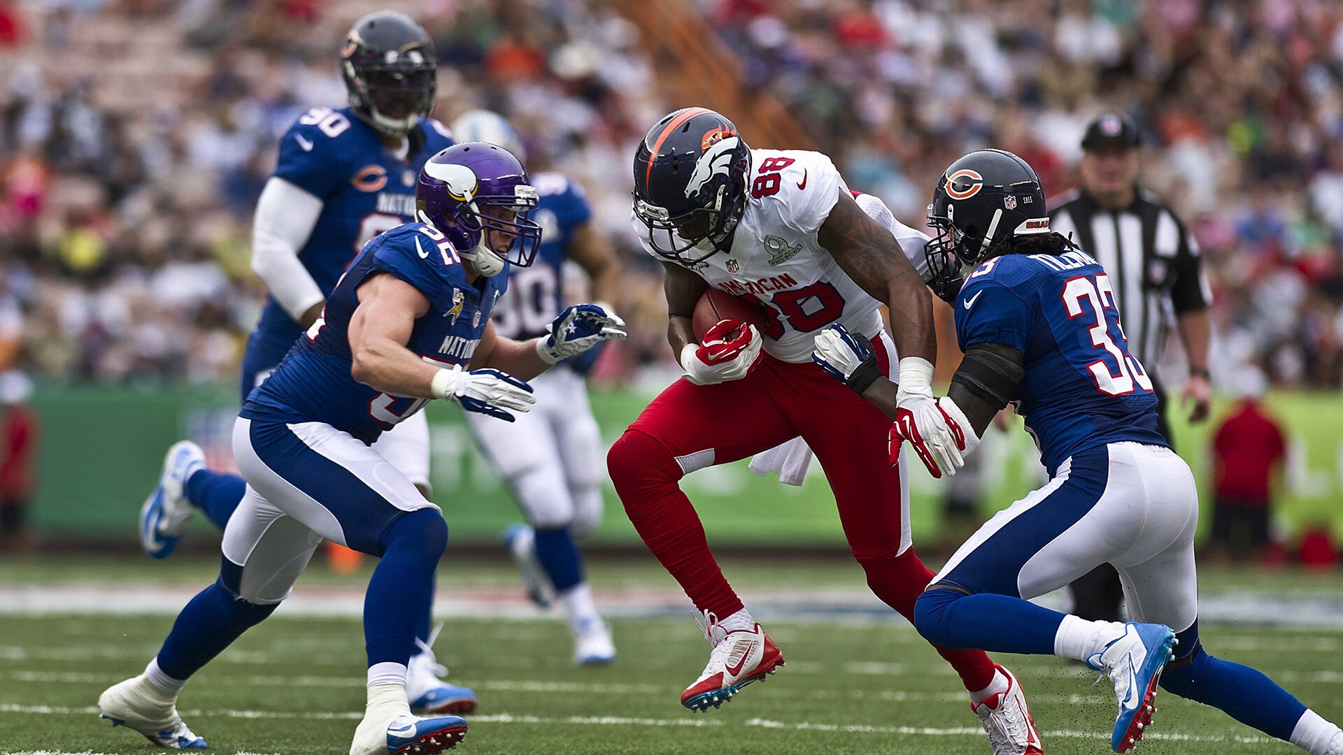 水球赛中希腊门将高接抵挡，希腊足球水平